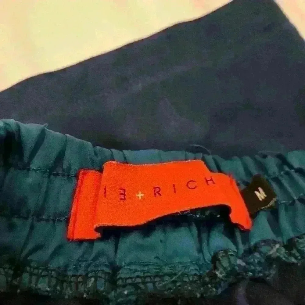 Vie+Riche Size M Shorts - Picture 8 of 8